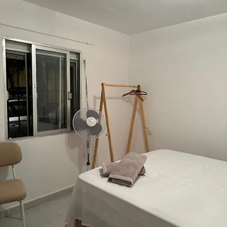Homestay En Casa De Familia Cadiz